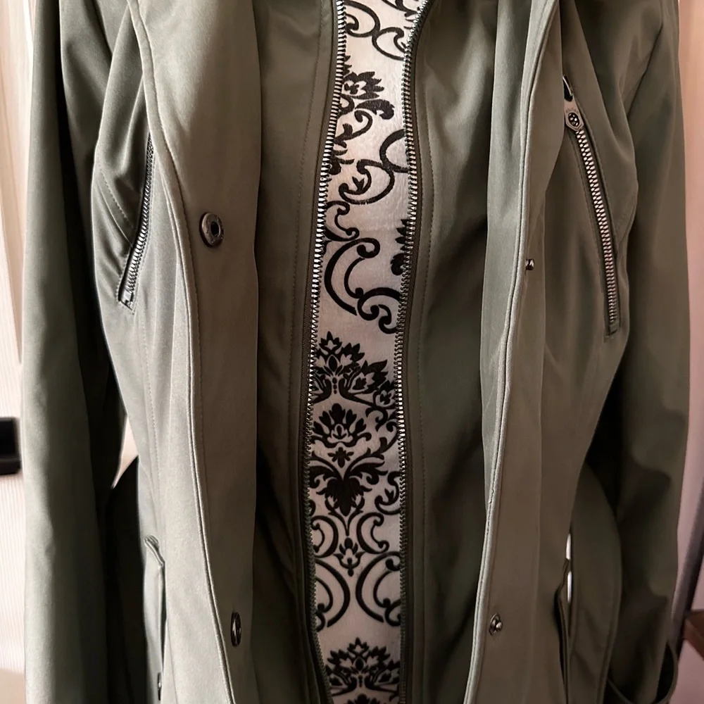 Women's Nautica Weatherproof Olive Green Jacket NWOT. Large. Spring raincoat. - Picture 6 of 8